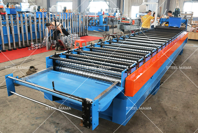 Corrugated Sheet Forming Machine Máquina formadora de láminas corrugadas