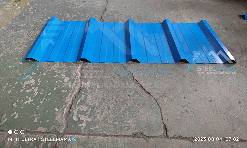 El panel de techos de tejas esmaltadas de metal que hace la m&aacute;quina formadora de rollos en fr&iacute;o