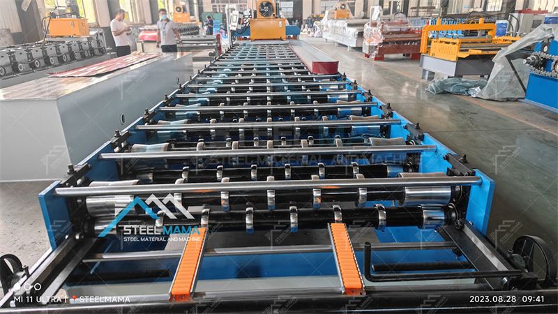 m&aacute;quina para fabricar l&aacute;minas de techo corrugadas