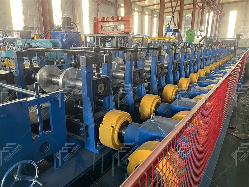 m&aacute;quina de correas de techo de metal c