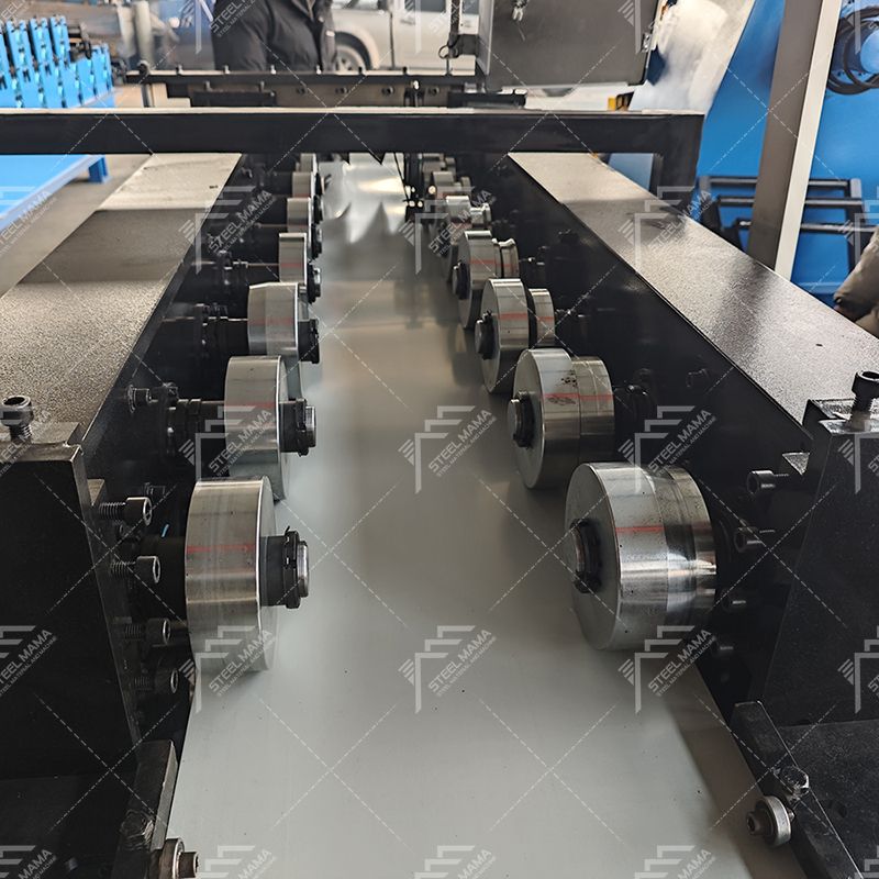 Máquina perfiladora de láminas de costura eléctrica, completamente automática, portátil, con panel de techo de metal con costura permanente