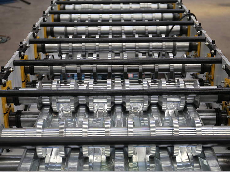 M&aacute;quina de techo TR5 9