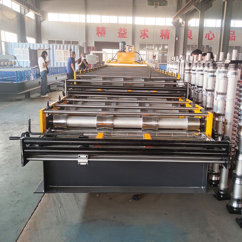 Máquina popular de doble capa de láminas para techos trapezoidales TR4 y TR5, completamente automática, de alto rendimiento, popular en Perú