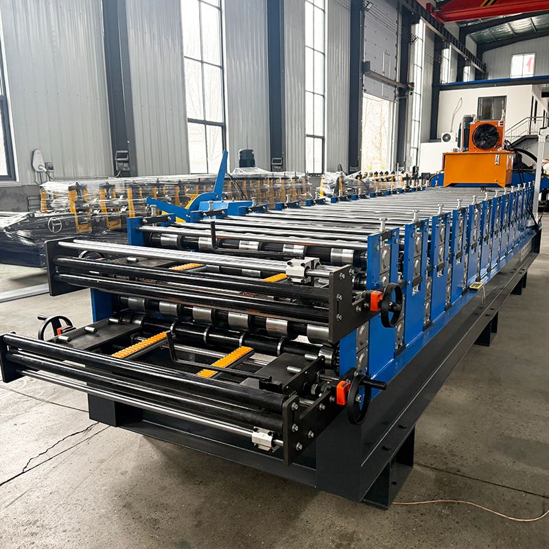 Máquina popular de doble capa de láminas para techos trapezoidales 820 y 825 de alta eficiencia de Turkmenistán