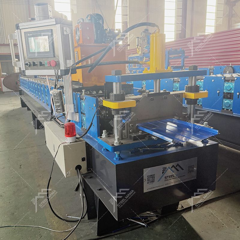 Máquina formadora de rollos de láminas de techo con autobloqueo, completamente automática, popular, de alto nivel, Ghana