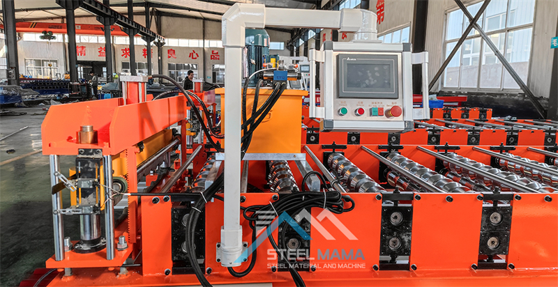 m&aacute;quina de panel esmaltado de teja trapezoidal