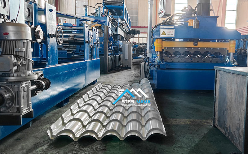 m&aacute;quina de tejas de color