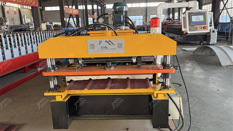 m&aacute;quina formadora de l&aacute;minas de techo ibr