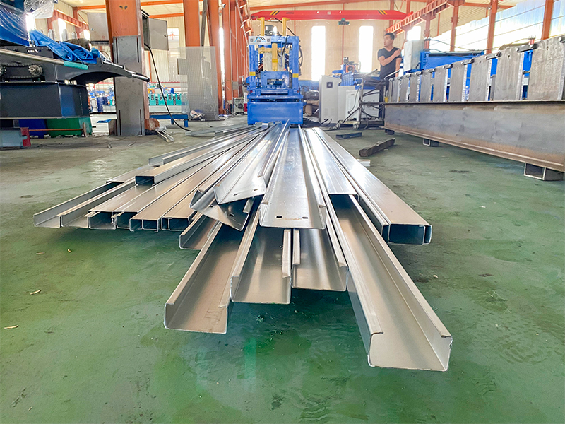 m&aacute;quina formadora de rollos autom&aacute;tica de correas c