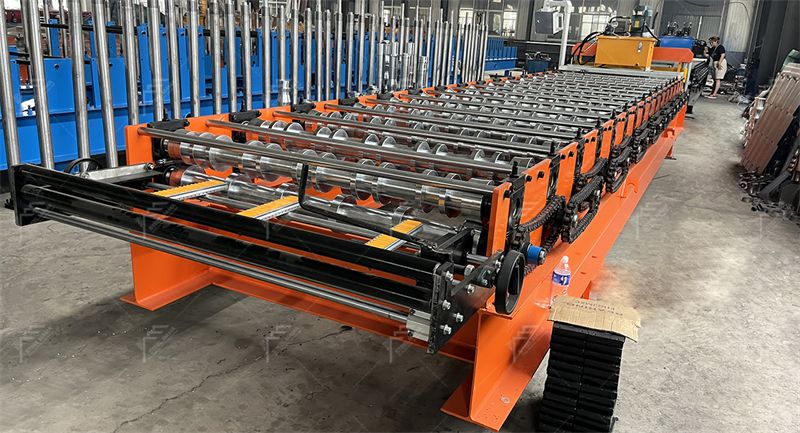 m&aacute;quina de chapa para techos de metal