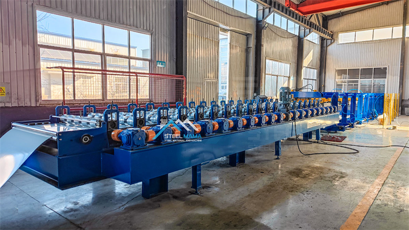 M&aacute;quina formadora de rollos de metal IBR