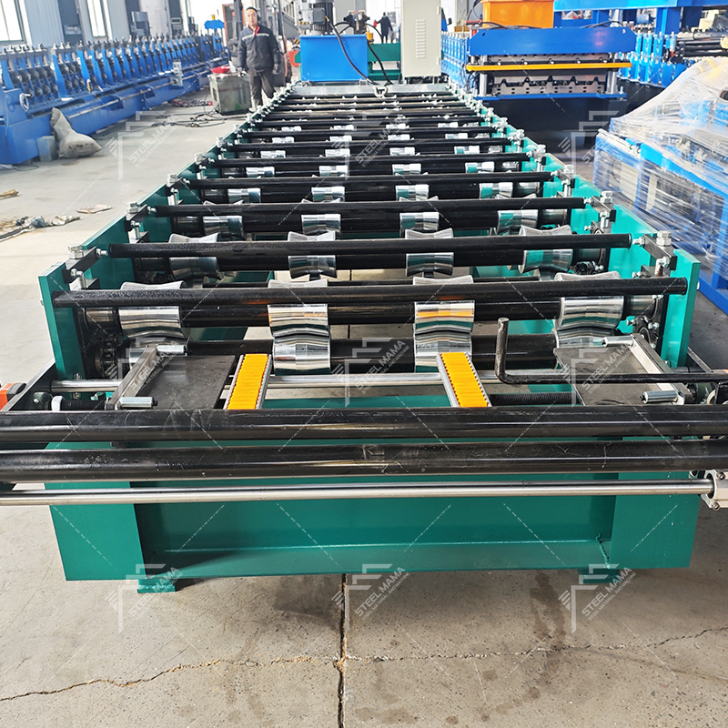 Gabonese popular estabilidad de alta estabilidad completa 800 IBR trapezoidal toecera de techo formando máquina de formación