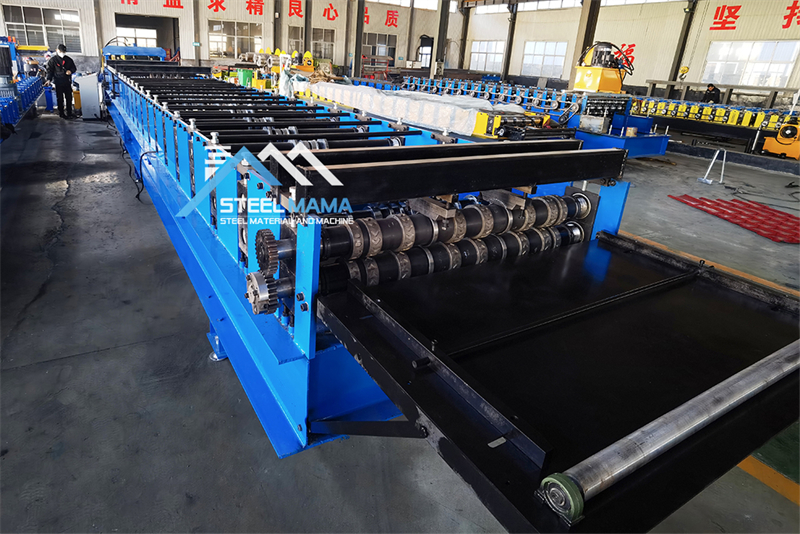 m&aacute;quina de fabricaci&oacute;n de paneles de cubierta de piso galvanizado