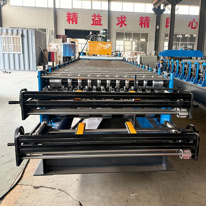 Máquina popular de doble capa de láminas para techos corrugadas 840 trapezoidales y 836 de alto rendimiento en Bolivia