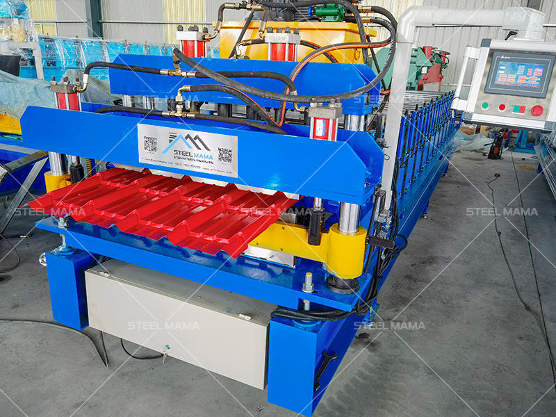 M&aacute;quina perfiladora de l&aacute;minas para techos de doble capa