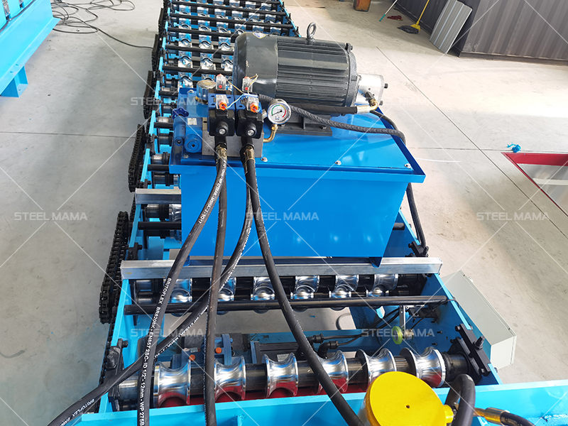 m&aacute;quina perfiladora de tejas esmaltadas