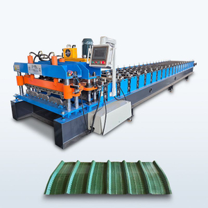 Chile Popular Long Lifespan PV4 Trapezoidal Roll rollos Máquina de formación de rollo con enrollamiento 