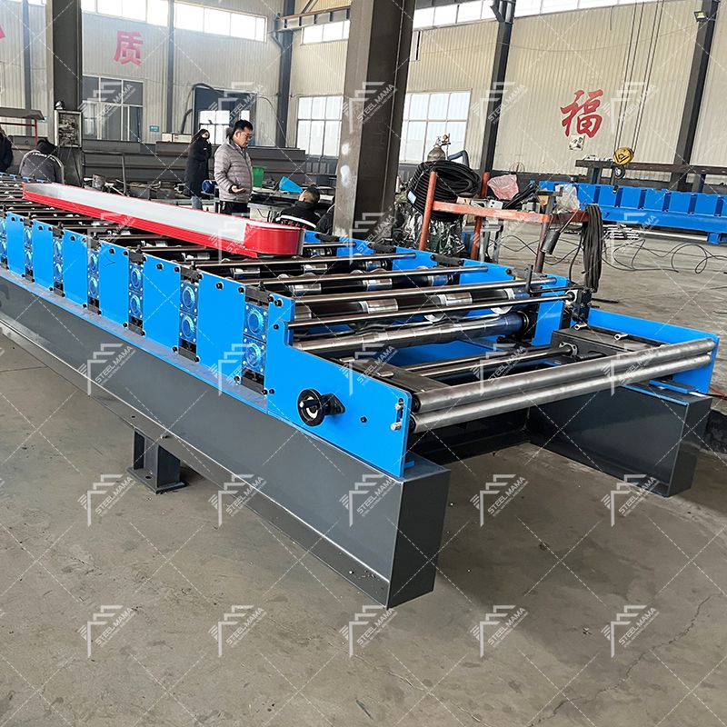 Máquina formadora de rollos de paneles de techo trapezoidales TR4 de zinc galvanizado completamente automático de alta calidad popular en Perú