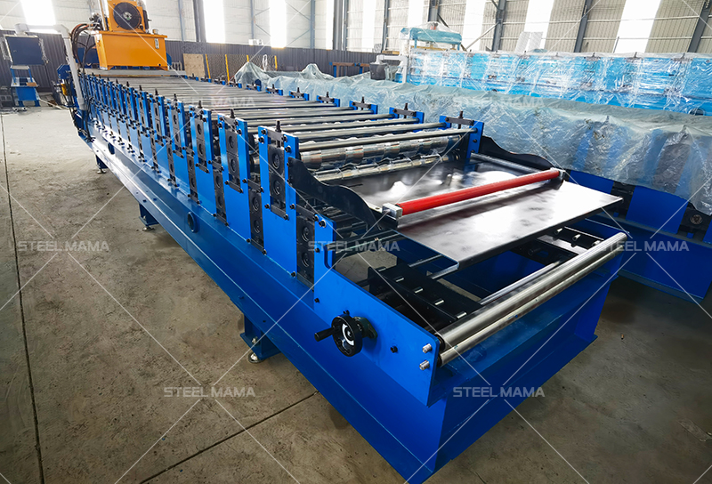 M&aacute;quina de chapa de techo Tr4