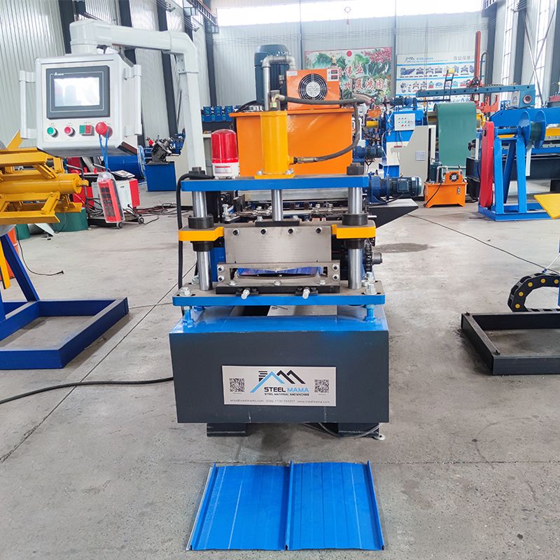 Suministro de fábrica Máquina de formación de rollo de techo de costura estante fácil para Ghana
