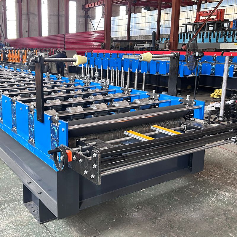 India Popular Premium Full Full Automatic 1000 Trapezoidal Roll Máquina de formación de láminas de techo