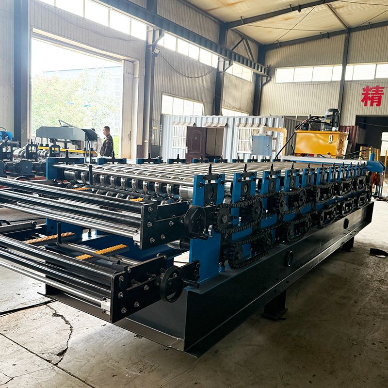 Máquina popular de doble capa de láminas para techos corrugadas 840 trapezoidales y 836 de alto rendimiento en Bolivia