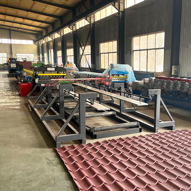 Russian popular automático completo 1100 baldosas acristaladas con caja de engranajes Driverof Máquina