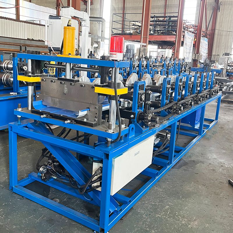 Argentina popular alta eficiencia KR18 Máquina de formación de rollo de searm de pie