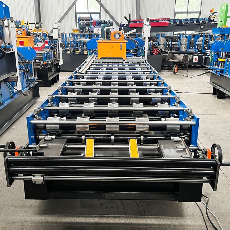 Sudán del Sur Popular High Performance 840 Trapezoidal Roll Roll Machine