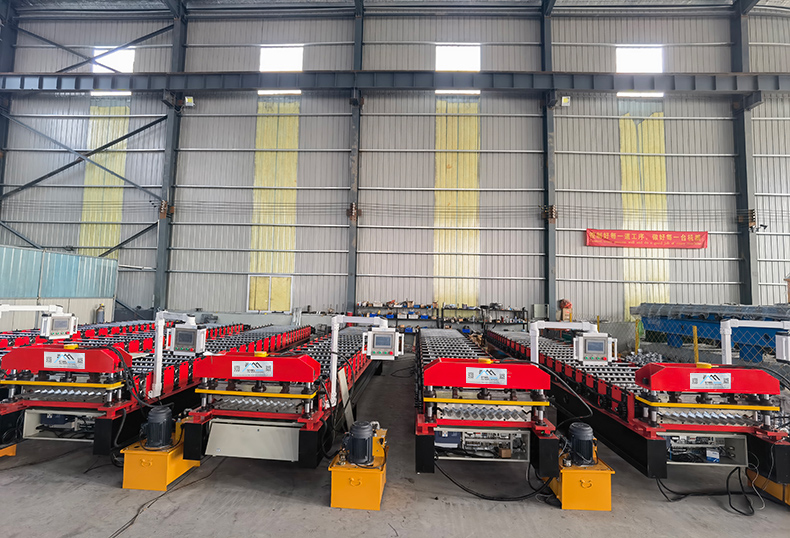 M&aacute;quina formadora de rollos de l&aacute;minas de techo de metal corrugado (2)