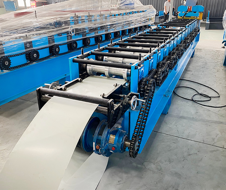 M&aacute;quina para tapar cumbreras 255 