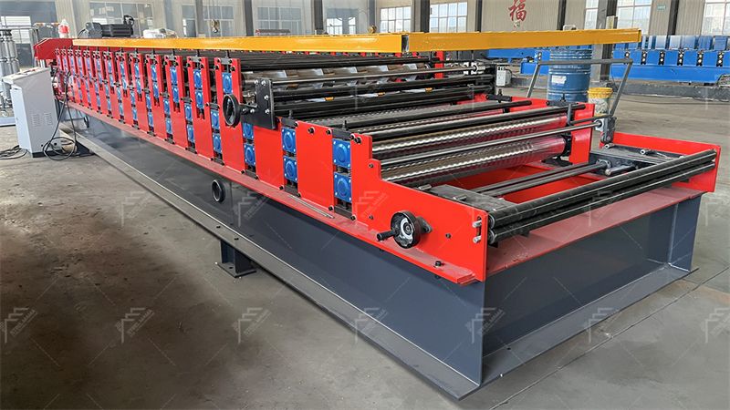 m&aacute;quina de l&aacute;minas de techo corrugadas