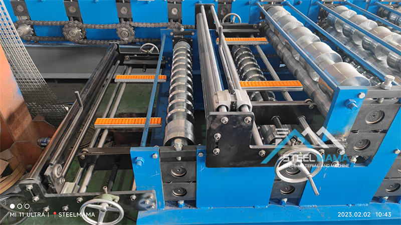 double layer roof panel machine