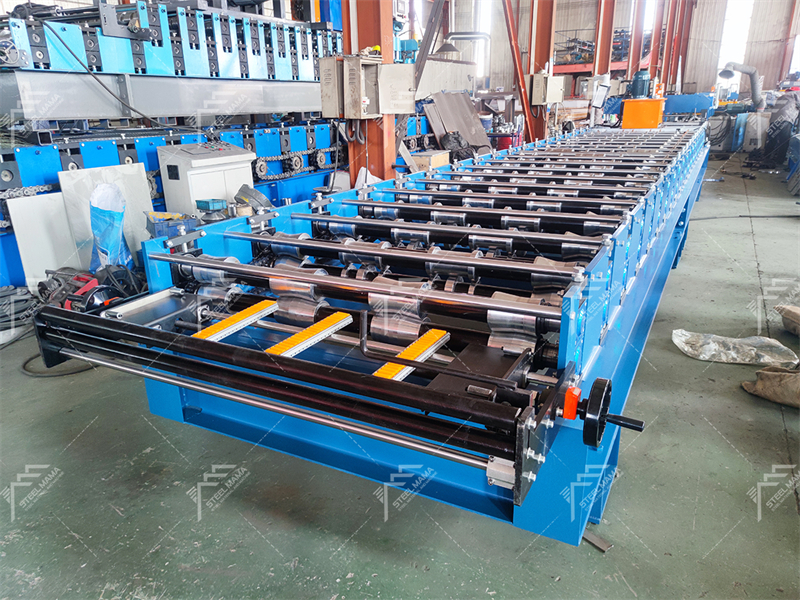 m&aacute;quina de formaci&oacute;n de rollo de panel de techo trapezoide