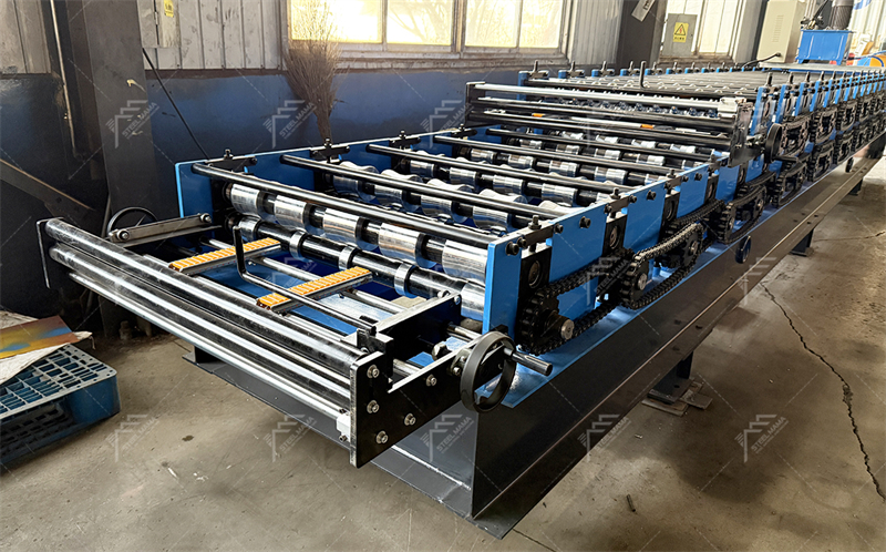 M&aacute;quina de fabricaci&oacute;n de hoja de doble techo