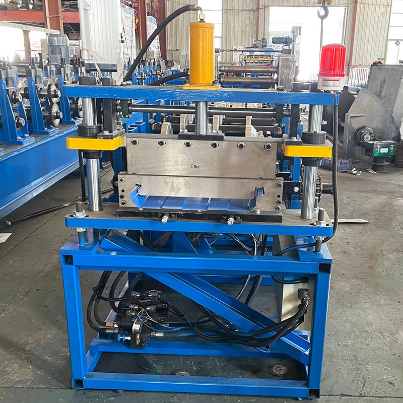 Argentina popular alta eficiencia KR18 Máquina de formación de rollo de searm de pie