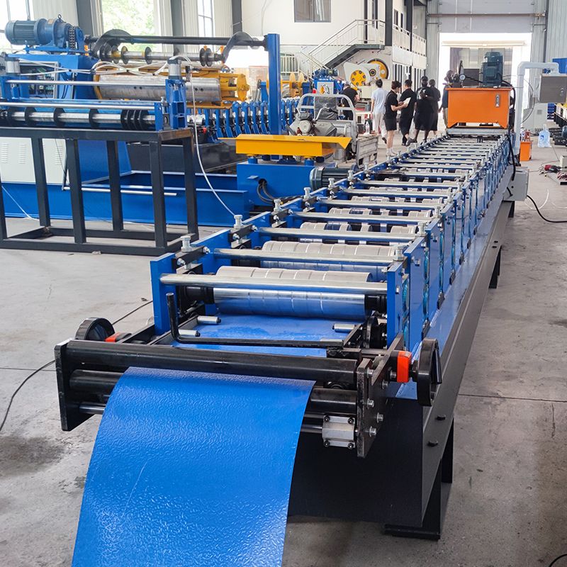 Suministro de fábrica Máquina de formación de rollo de techo de costura estante fácil para Ghana