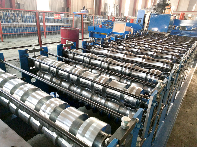 M&aacute;quina de doble capa 836 y 868