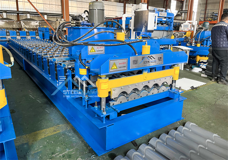 m&aacute;quina de panel de techo de teja esmaltada de metal