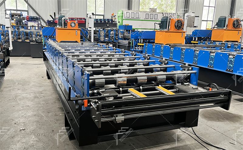 M&aacute;quina de formaci&oacute;n de rollo de techo trapezoidal 