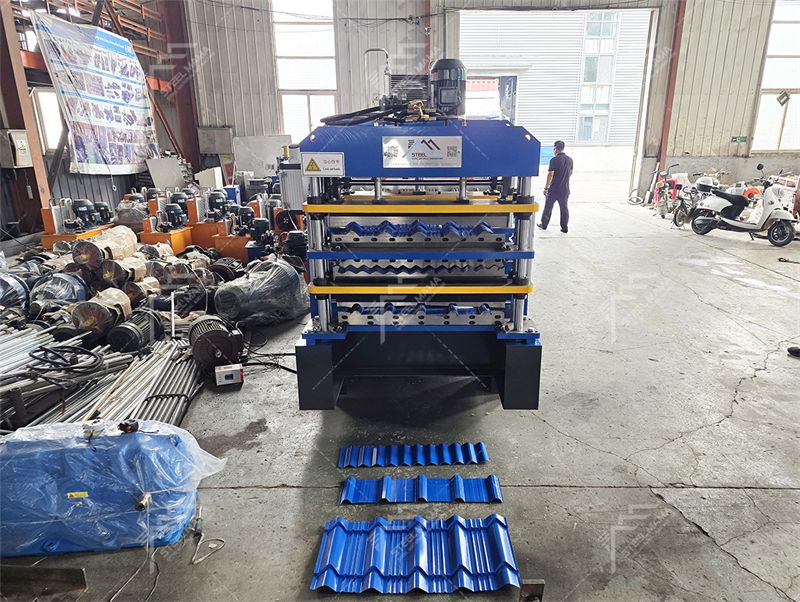 autom&aacute;ticas autom&aacute;ticas de tres capas M&aacute;quina de formaci&oacute;n de rollo en fr&iacute;o 