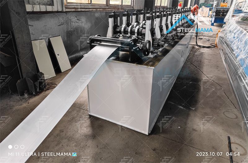 m&aacute;quina de correas del panel c del techo