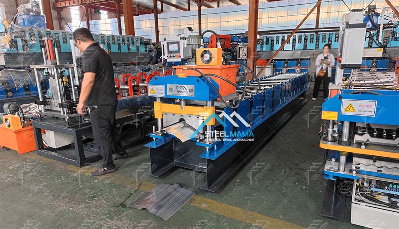 f&aacute;brica de m&aacute;quinas de tapas de cumbrera de metal