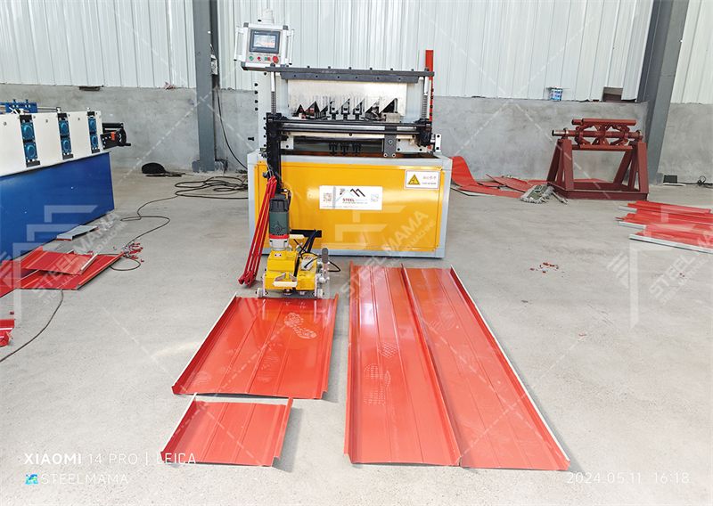 M&aacute;quina de coser con autobloqueo