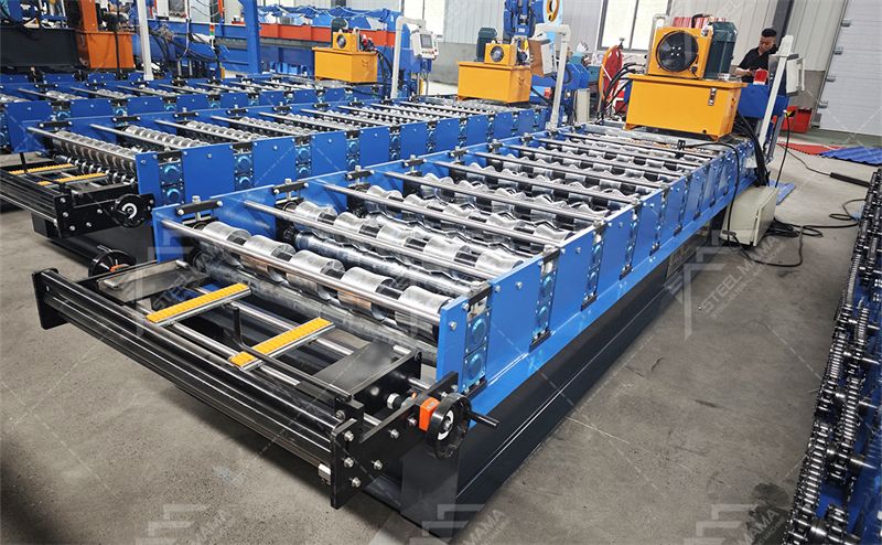 M&aacute;quina para tejas Brike 800