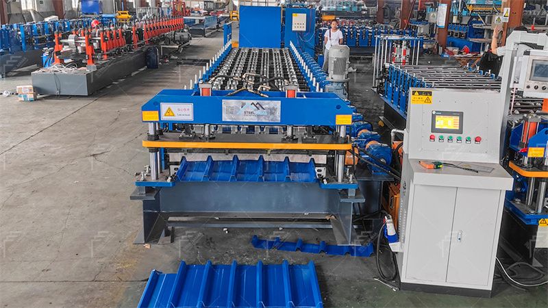 M&aacute;quina perfiladora de l&aacute;minas IBR