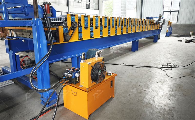 988 M&aacute;quina de techo corrugado