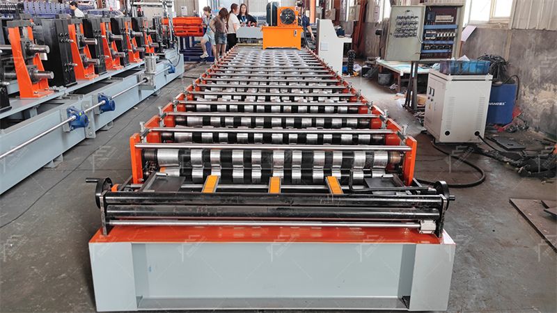 m&aacute;quina para techos de tejas zee esmaltadas