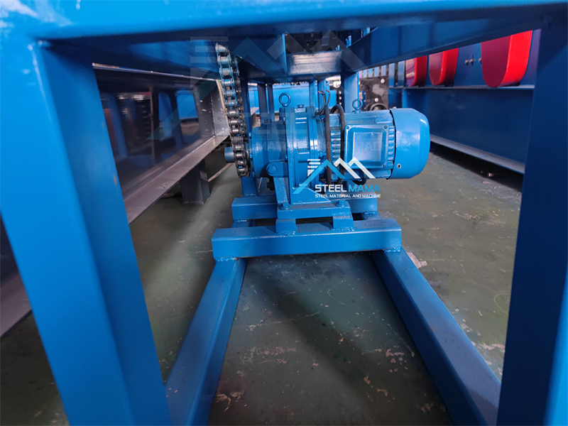 m&aacute;quina formadora de correas en u de acero autom&aacute;tica