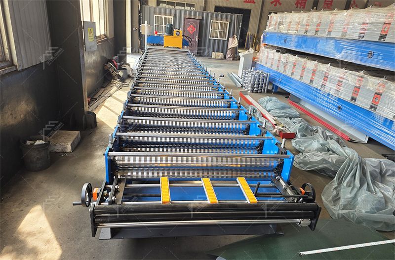 m&aacute;quina de formaci&oacute;n de metal corrugada